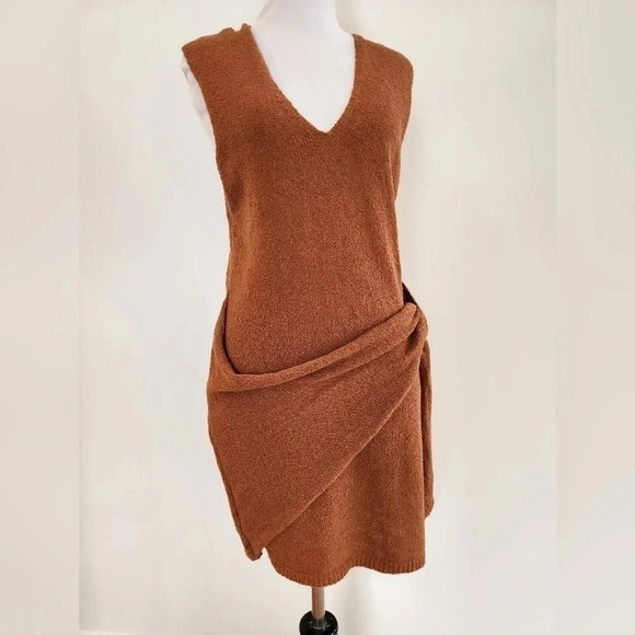 NWOT || FREE PEOPLE || Poppy rust dress - Picture 3 of 8